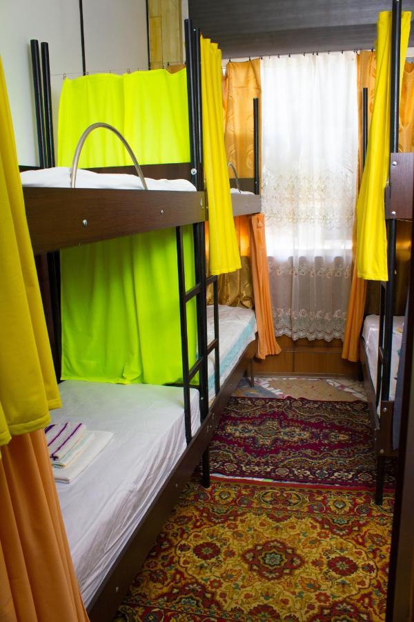 Ostello Клуб B55 Dnipro Esterno foto